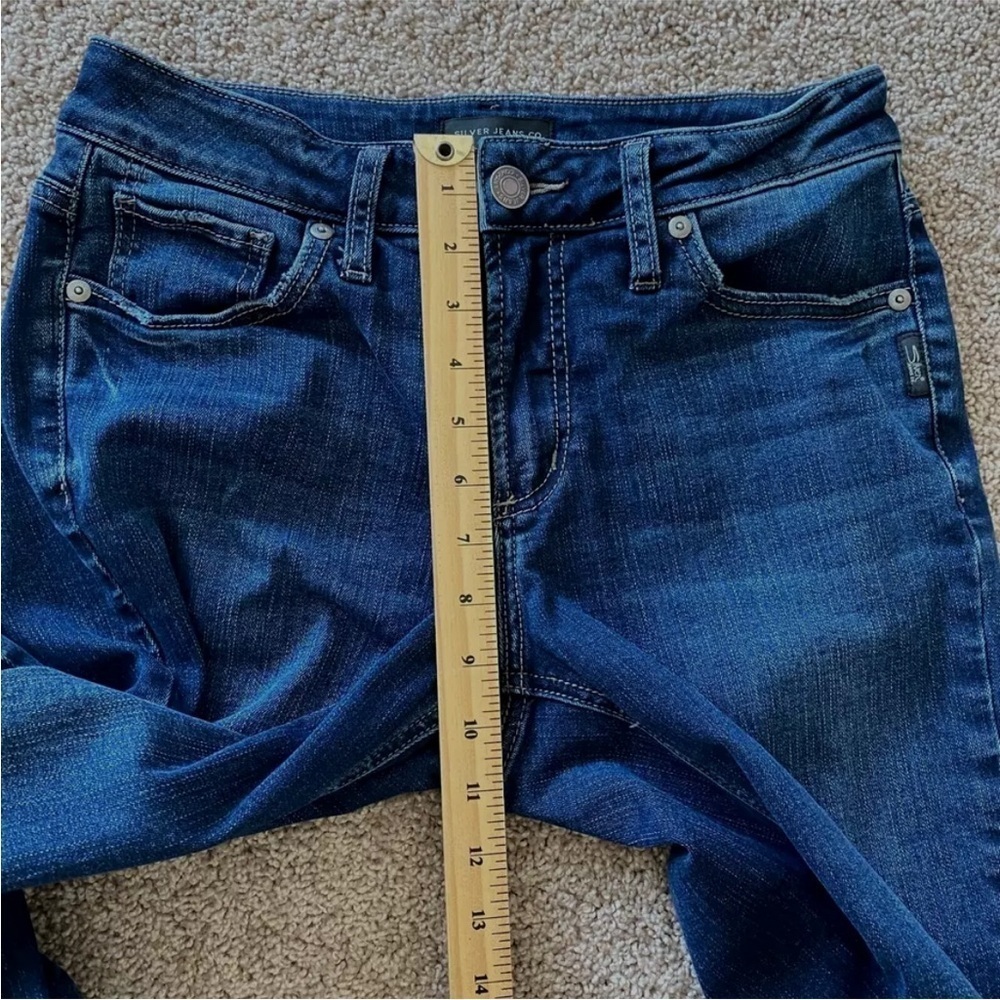 Silver Suki Straight Leg Blue Jeans Women's Sz 30x29 Dark Wash - Picture 13 of 15